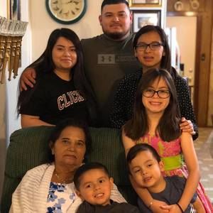 Meet your Posher, Nadia